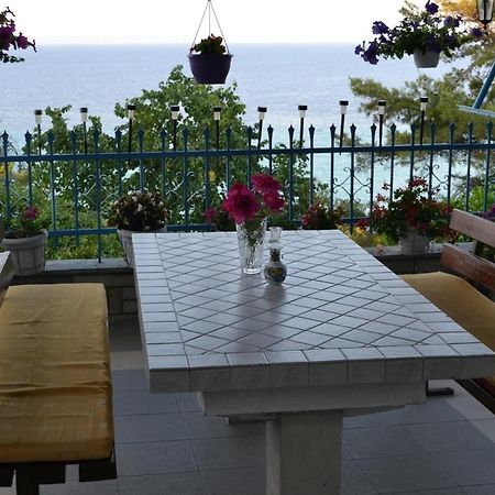Nikos Rooms Kallithea Kallithea  Екстериор снимка